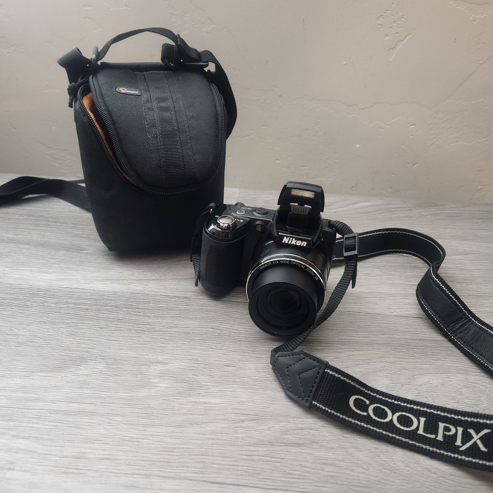 Nikon Black Coolpix L310 Digital Camera Bridge 21x Optical VR Zoom AA Batteries